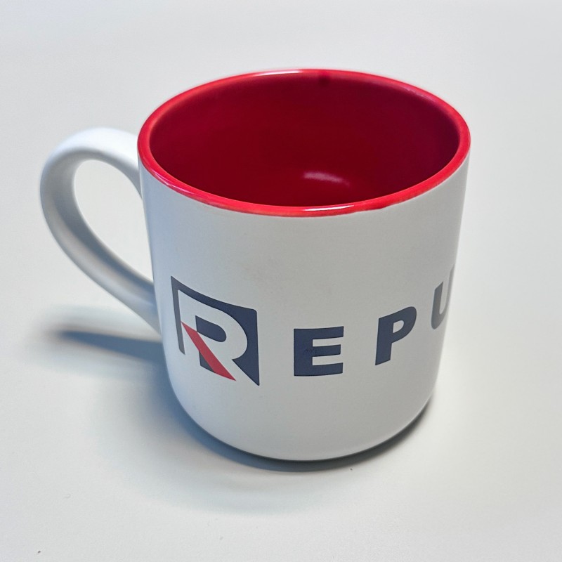 Kubek Biały Mat z napisem Republika