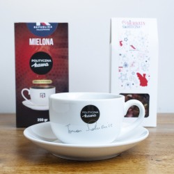 Zestaw Świąteczny „Polityczna Kawa” – idealny prezent pod choinkę