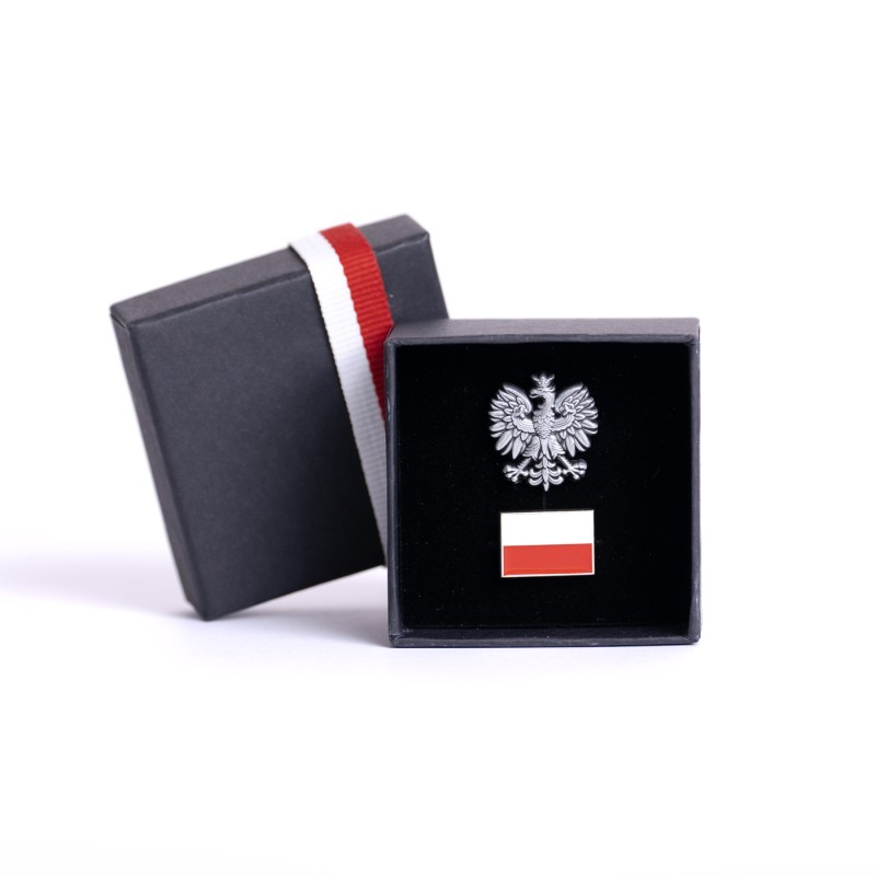 Komplet pinsów patriotycznych w pudełku